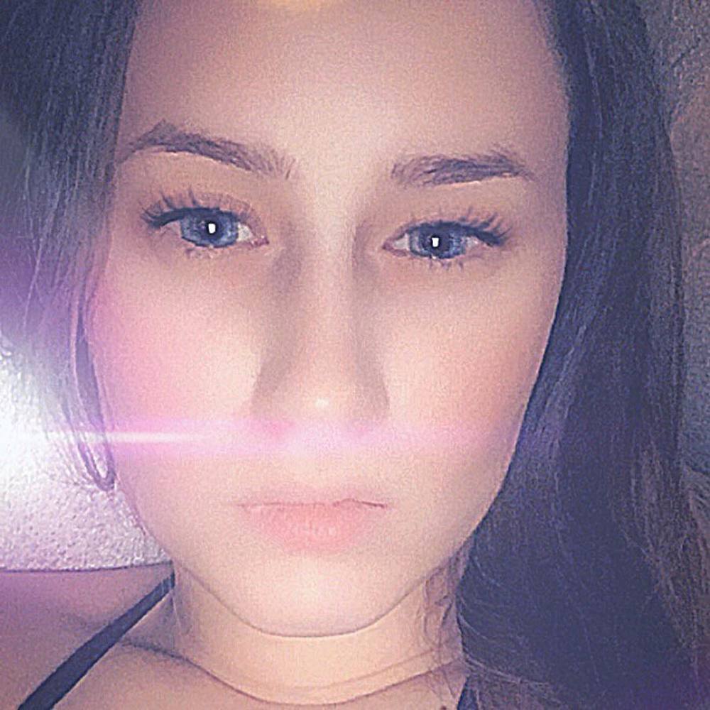 Meet your Posher, Paige